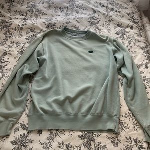 Brandy Melville green crew neck sweatshirt